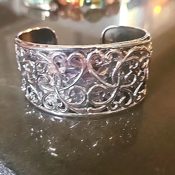 Designer Sterling Silver Cuff Bracelet 3D Gallery Heavy Scroll Hearts heart - Picture 3 of 14